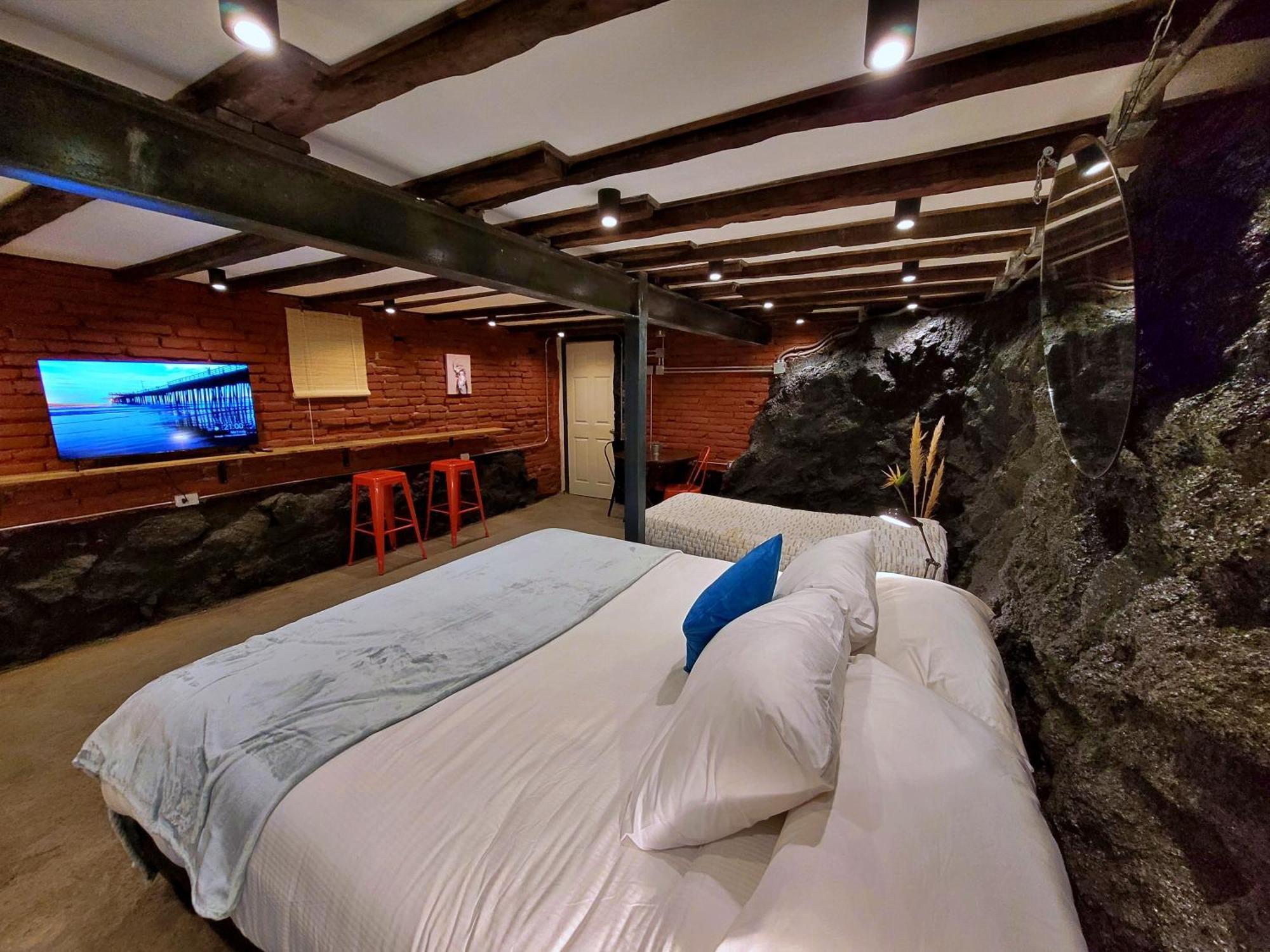 Maki Hostels & Suites 瓦尔帕莱索 外观 照片