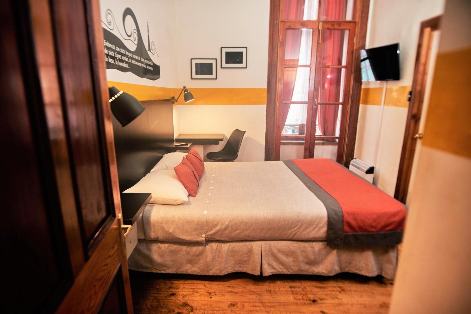 Maki Hostels & Suites 瓦尔帕莱索 外观 照片