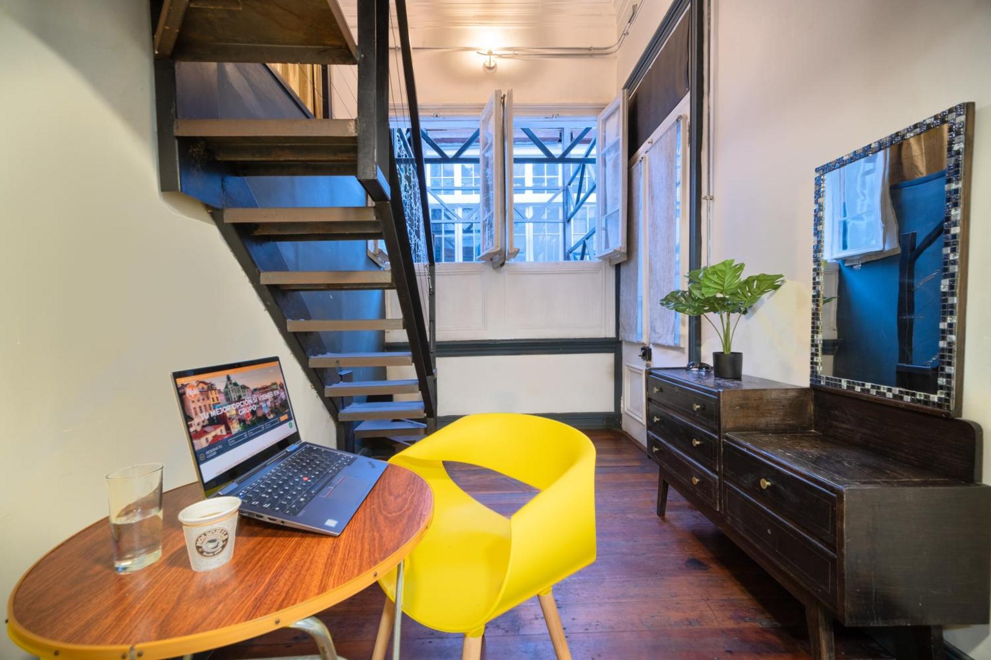 Maki Hostels & Suites 瓦尔帕莱索 外观 照片