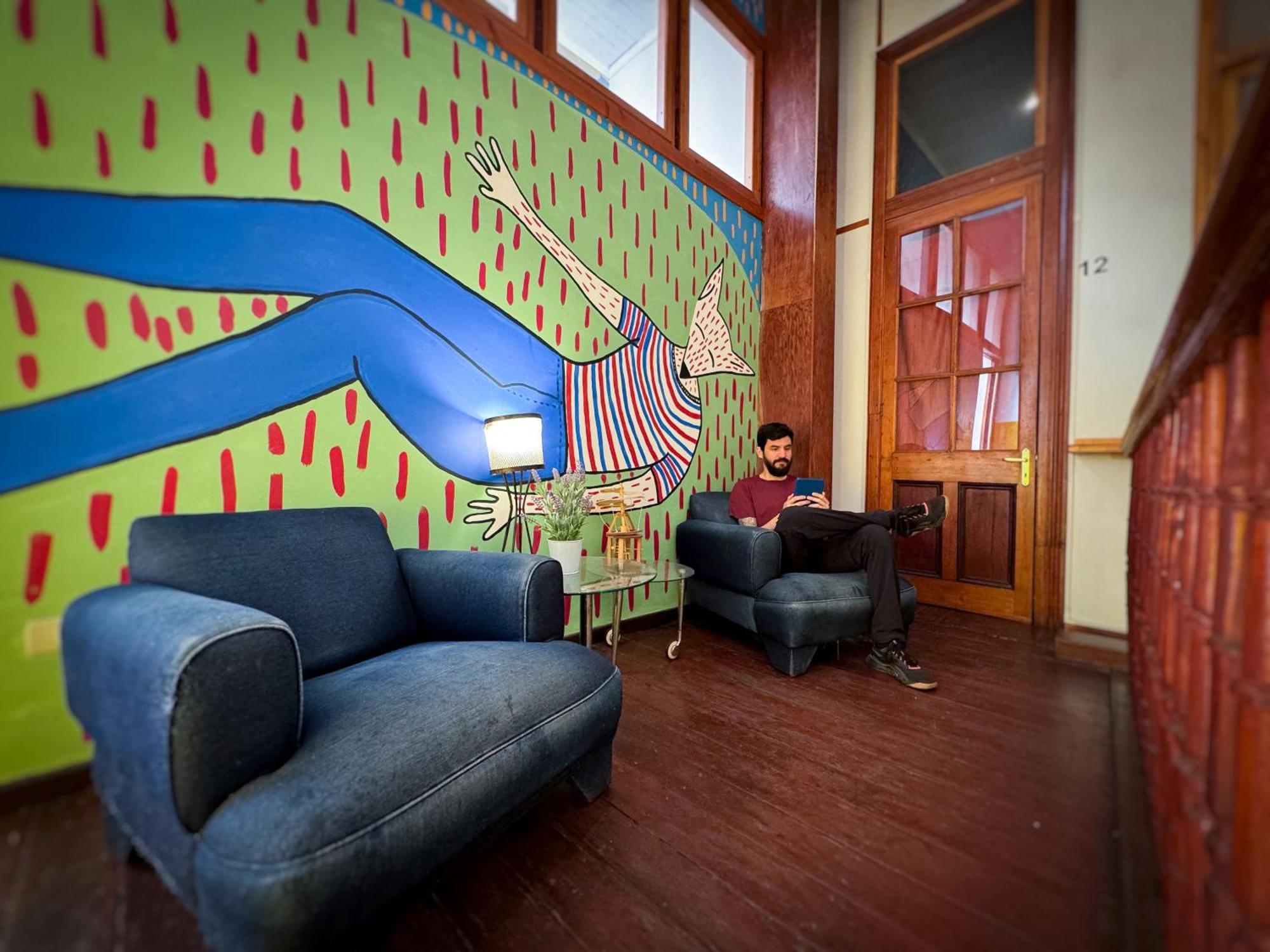 Maki Hostels & Suites 瓦尔帕莱索 外观 照片